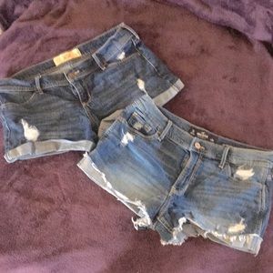 Two pair of Hollister shorts Size 11 EUC!!